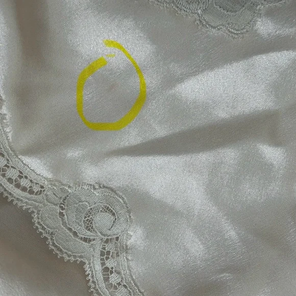 *SOLD*VTG Christian Dior Peach Silky Satin And Floral Lace Panty ILGWU NWT Size6 - Picture 12 of 12